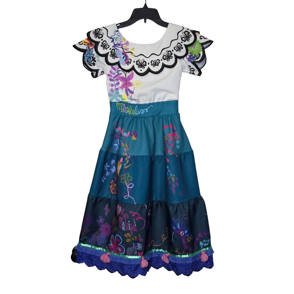 Disney Store Encanto Mirabel costume Dress Girls Size 7/8‎